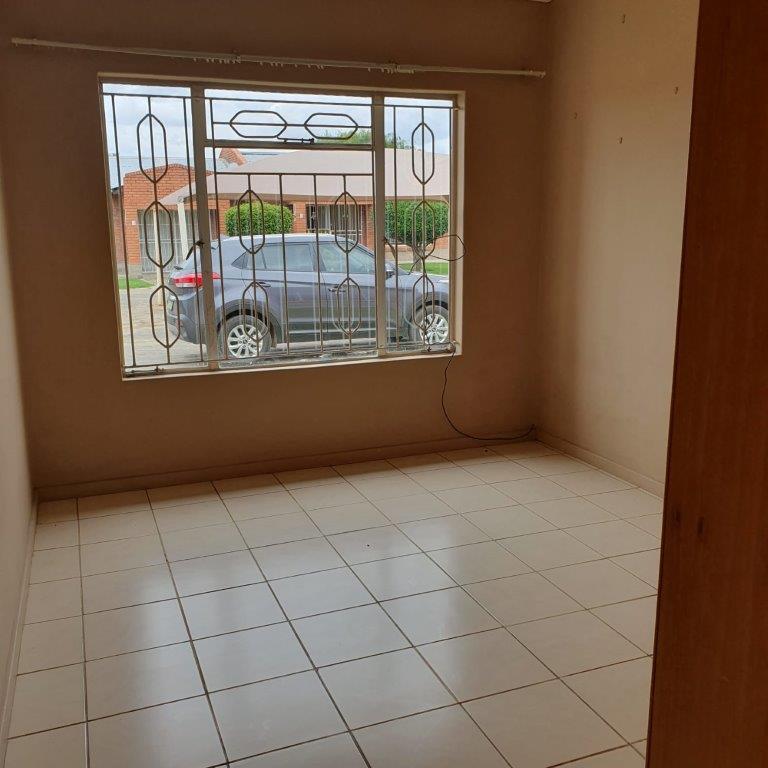 To Let 2 Bedroom Property for Rent in Ladybrand Free State